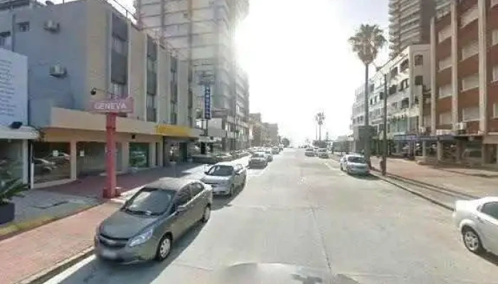 A Brillar Cafe -  Street View Y 360 - Punta del Este