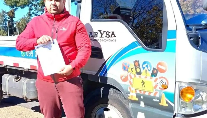 Abysa Academia De Choferes -  Automovil - Las Piedras