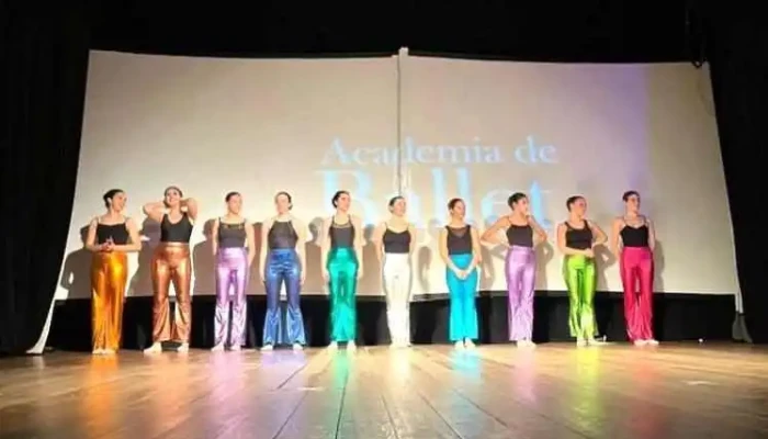 Academia De Ballet Claudia Barbero -  Comentarios - Punta del Este