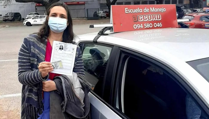 Academia De Choferes Accord -  Edificio - Montevideo