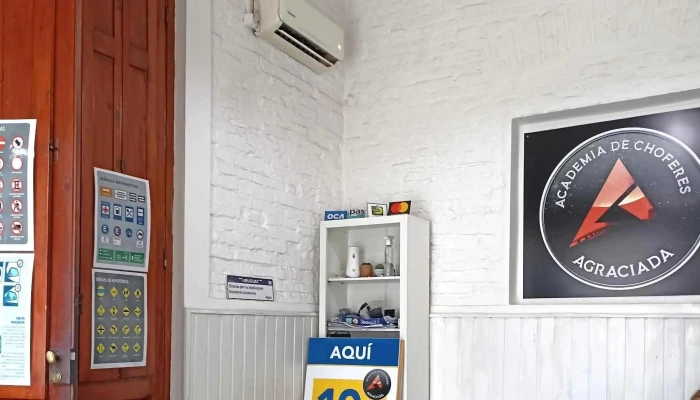 Academia De Choferes Agraciada -  Cerca De Mi - Montevideo