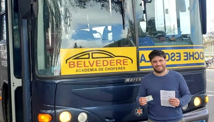 Academia De Choferes Belvedere Comentarios - Montevideo