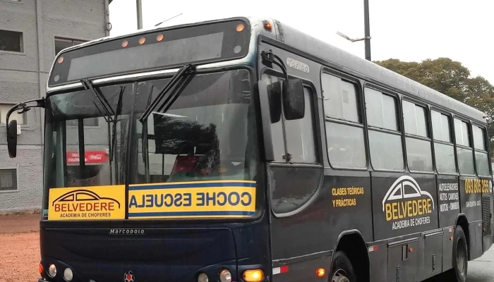 Academia De Choferes Belvedere Edificio - Montevideo