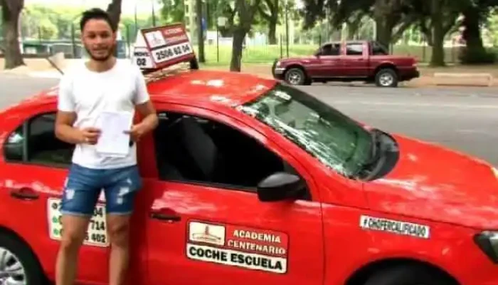 Academia De Choferes Centenario -  Videos - Montevideo