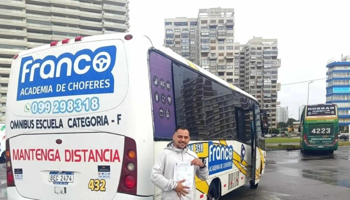 Academia De Choferes Franco -  Comentarios - Maldonado