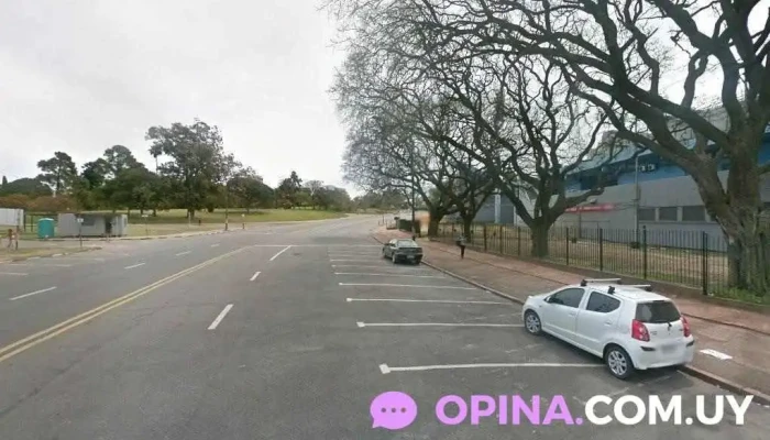 Academia de Choferes Tres Cruces - Montevideo