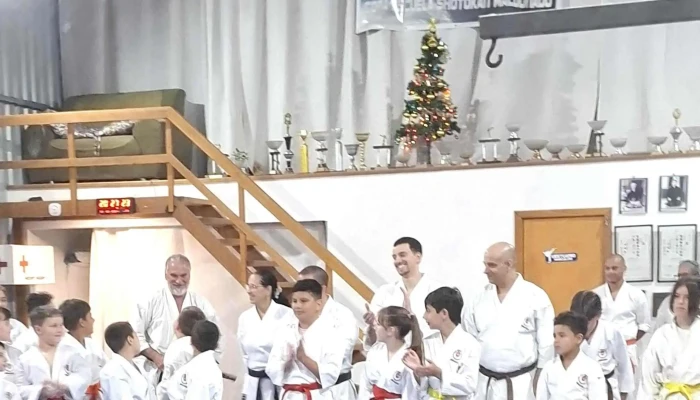 Academia De Karate Escuela Shotokan Maldonado -    Uruguay Numero - Maldonado