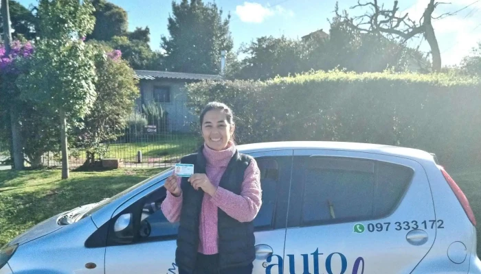 Academia de manejo Auto Mind Coche Escuela en Ciudad de la Costa - De La Costa