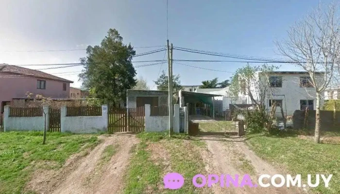 Academia Drive - Maldonado