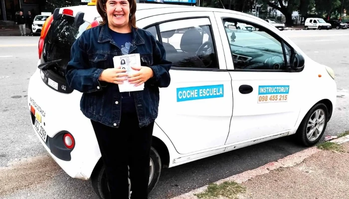 Academia Instructoruy Zona - Montevideo