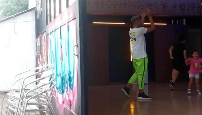 Academia Mos -  Danza - Maldonado