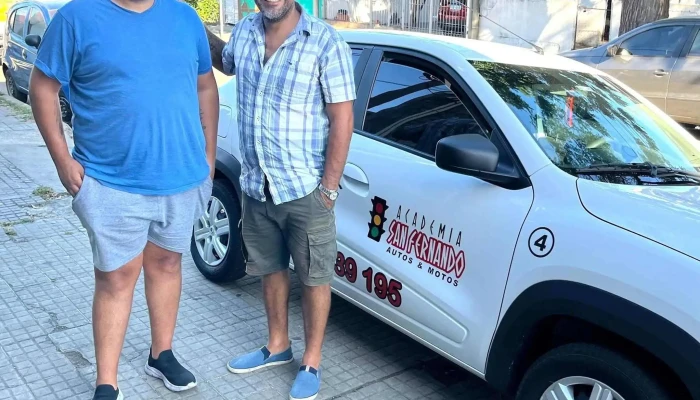 Academia San Fernando Abierto Ahora - Maldonado