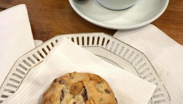 Adagio Libreria Cafe Comentario 2 - Montevideo