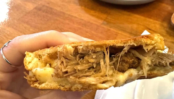 Adagio Libreria Cafe Comentario 4 - Montevideo