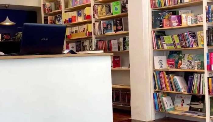 Adagio Libreria Cafe Del Propietario - Montevideo