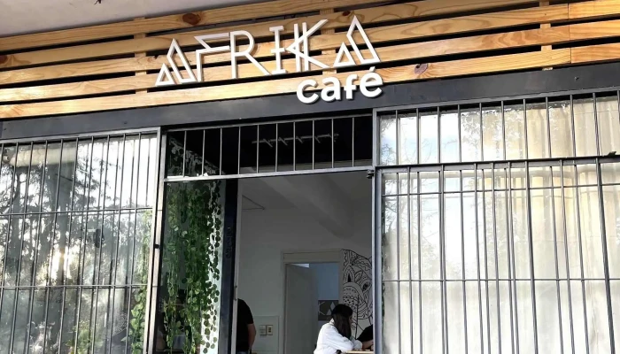 Afrika Cafe Comentario 6 - Artigas