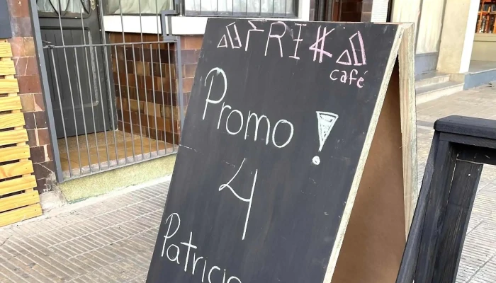 Afrika Cafe Comentario 9 - Artigas