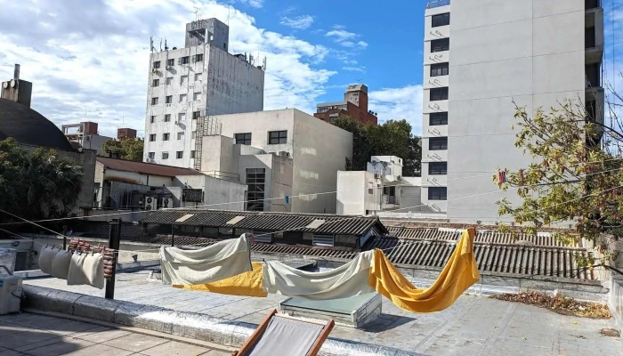 Ahiva Espacio Temporal De Los Visitantes - Montevideo