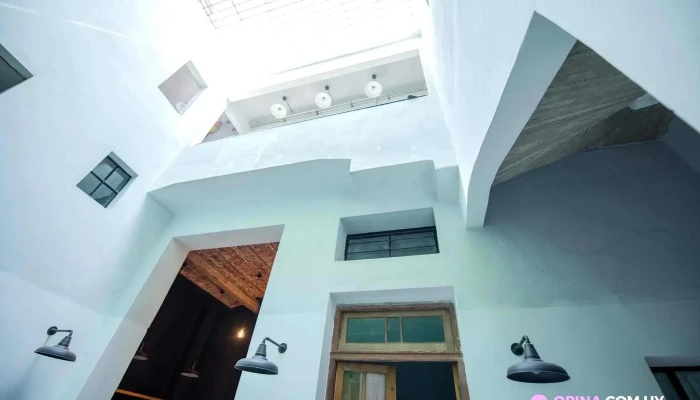 Ahiva Espacio Temporal Exterior - Montevideo