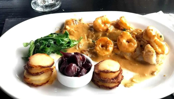 Al Mar Restaurante -  Comida Y Bebida - Maldonado