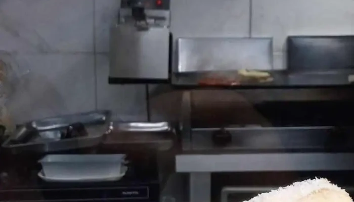 Al Paso -  Comida Y Bebida - Libertad