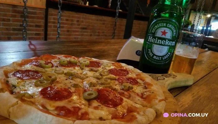 Al Punto -  Comida Y Bebida - Treinta y Tres