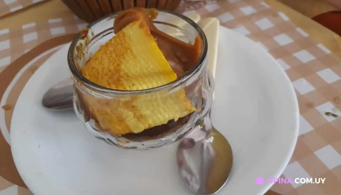 Alba Express -  Flan - Piriápolis