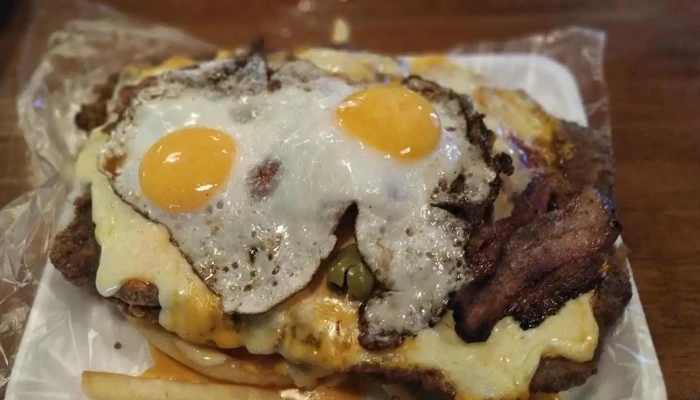 Albarez Comida Y Bebida - Las Piedras