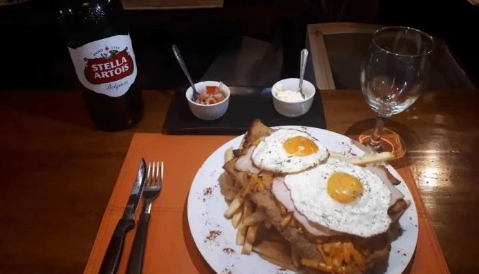 Albarez Del Propietario - Las Piedras