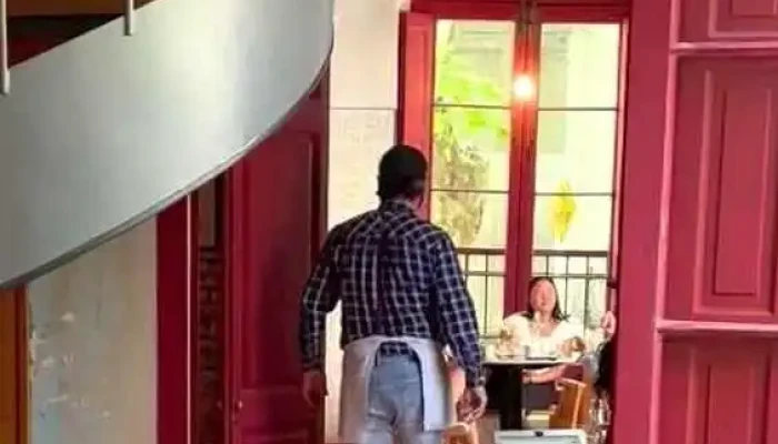 Albertine Pan Y Cafe Del Propietario - Col. del Sacramento