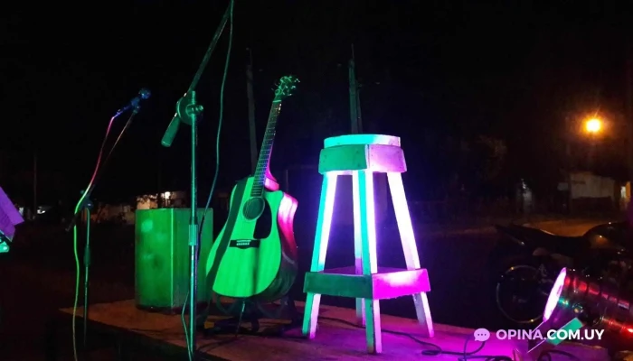 Alexs Burger Del Propietario - Artigas