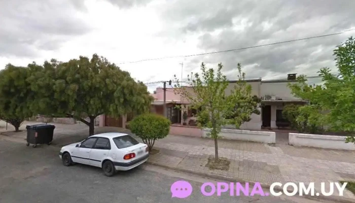 Alianza Cultural Uruguay-Estados Unidos - Juan L. Lacaze