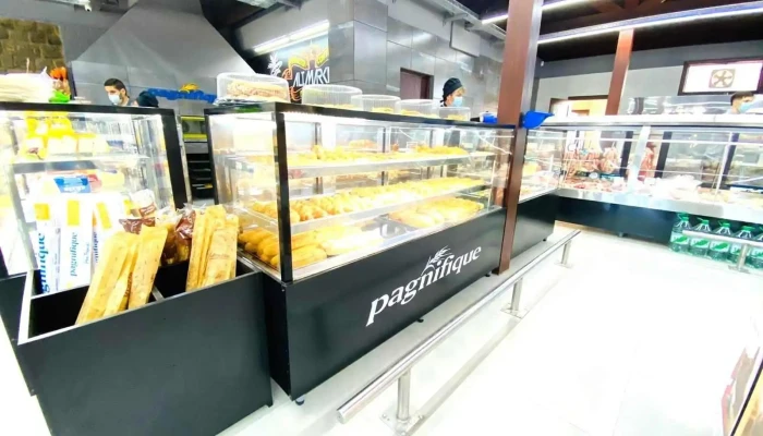Alimarket -  Interior - Pan de Azúcar