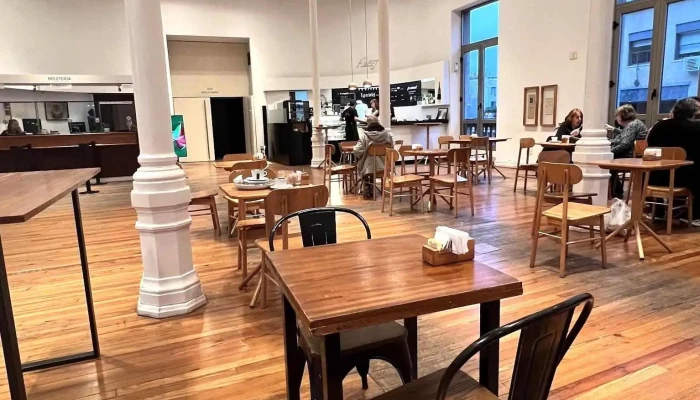 Allegro Cafe En Teatro Solis Ambiente - Montevideo