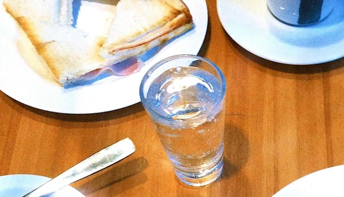 Allegro Cafe En Teatro Solis Comentario 1 - Montevideo