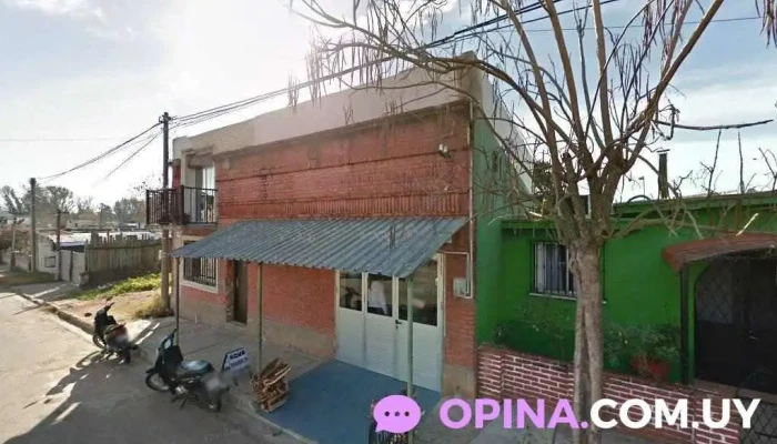 Almacén - 75000 Mercedes