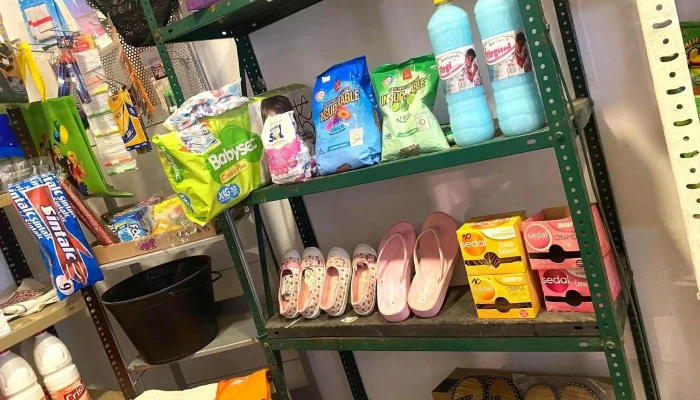 Almacén J Y L - 11400 Montevideo