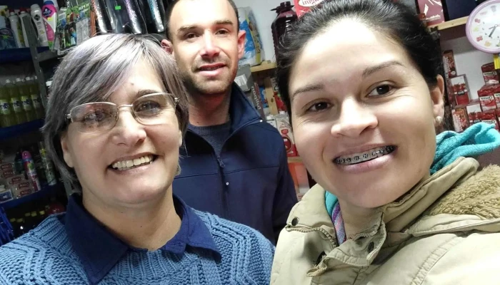 Almacen La Esquina Comentario 1 - Tomas Gomensoro