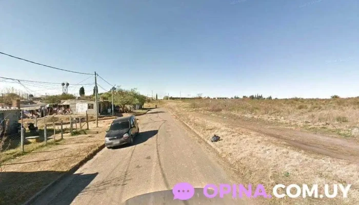 Almacén La Solución - 75000 Mercedes