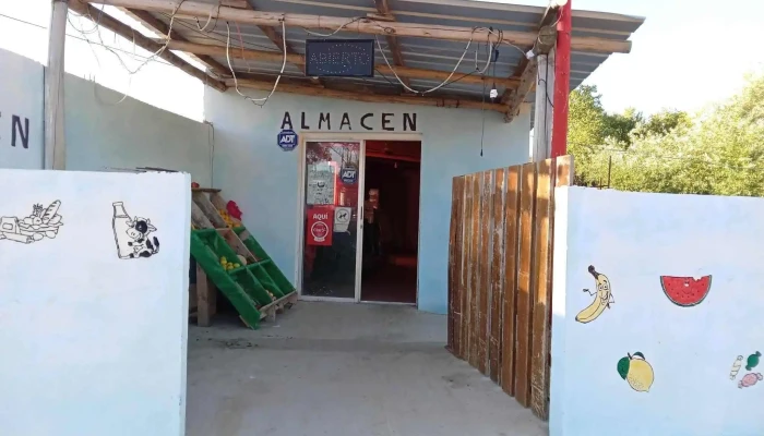 Almacén Patricia y vale - 27400 La Paloma