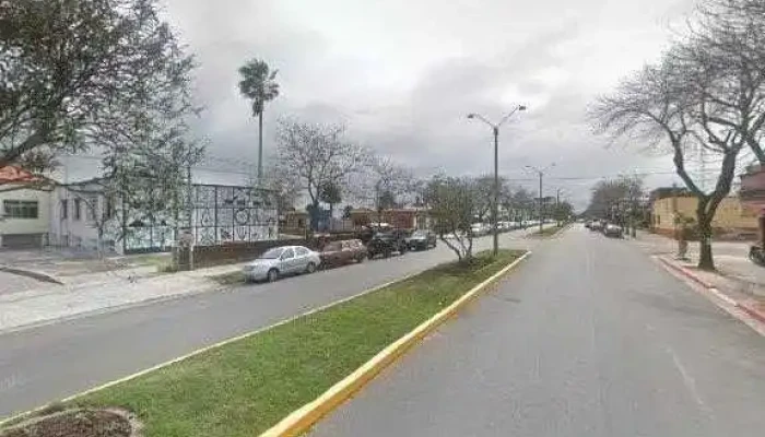 Alquilo Habitacion Con Muebles -  Street View Y 360 - San Carlos