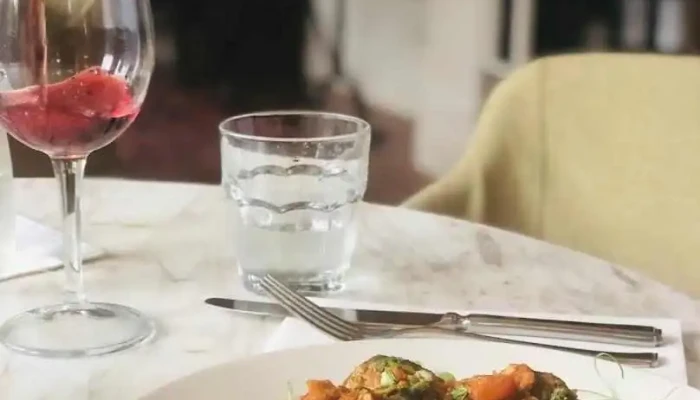 Alquimista Restaurante -  Comida Y Bebida - Montevideo