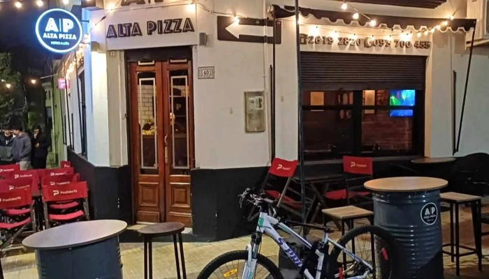 Alta Pizza Malvin -  Comentario 3 - Montevideo