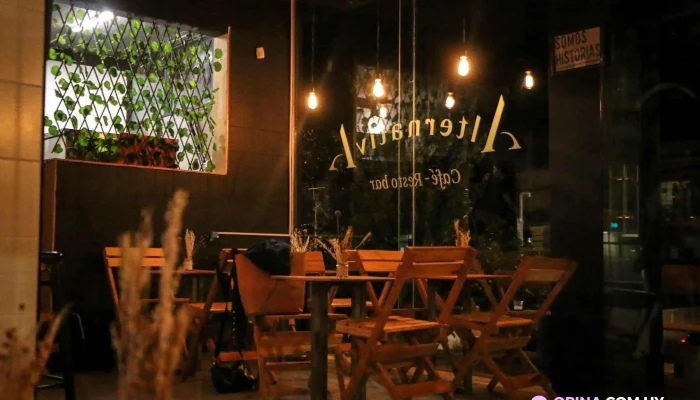 Alternativa Cafe Restobar Ambiente - Montevideo