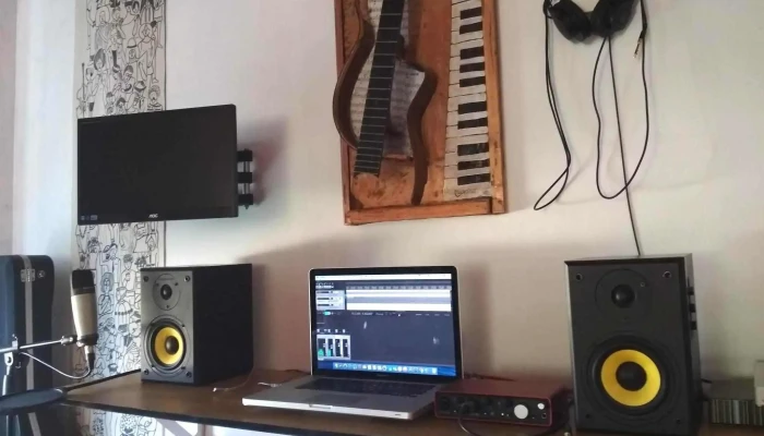 Altos Del Calabres Taller De Arte -  Sitio Web - Col. del Sacramento