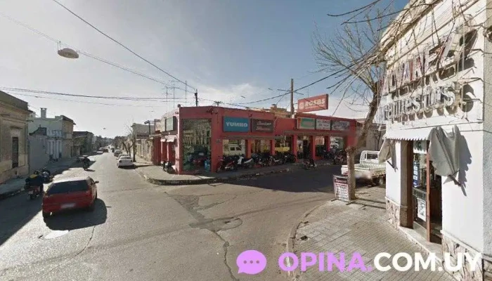 Alvarez - 75000 Mercedes