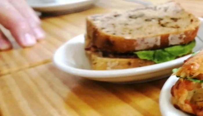 Amado Sugar -  Comentario 3 - Las Piedras