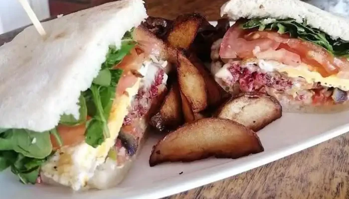 Amorcito Sabores Vegetarianos -  Sandwich Blt - Maldonado