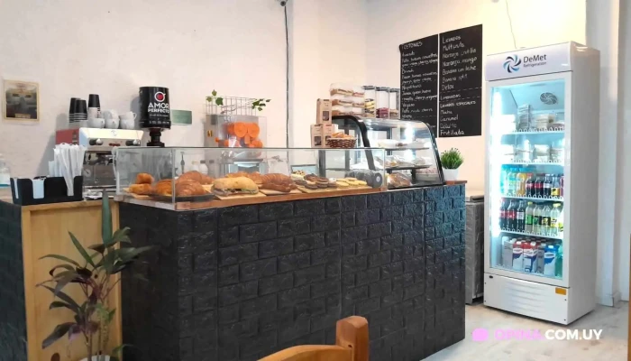 Antojos Cafe Ambiente - Montevideo