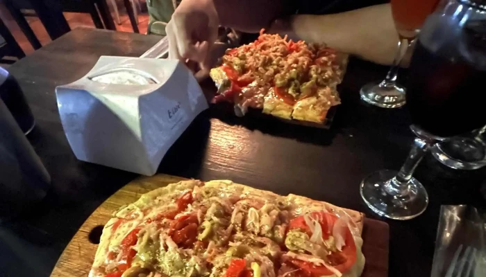 Anyway -  Comentario 1 - Mercedes